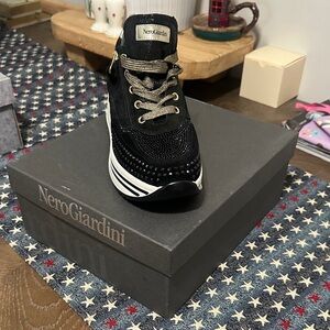 Nero Giardini Black and White Kids Sneakers